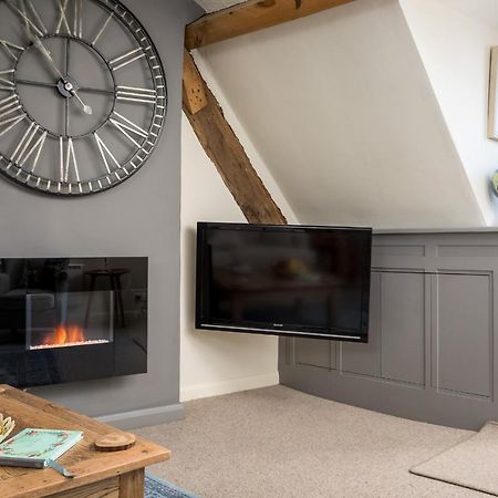The Loft: Unique, Romantic, Grade II Listed, Dog Friendly Stow-on-the-Wold Dış mekan fotoğraf