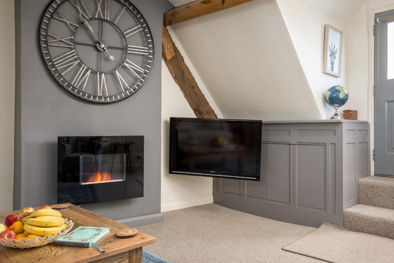 The Loft: Unique, Romantic, Grade II Listed, Dog Friendly Stow-on-the-Wold Dış mekan fotoğraf