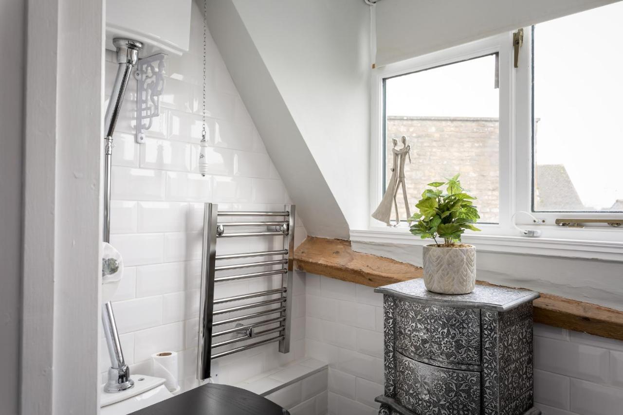 The Loft: Unique, Romantic, Grade II Listed, Dog Friendly Stow-on-the-Wold Dış mekan fotoğraf